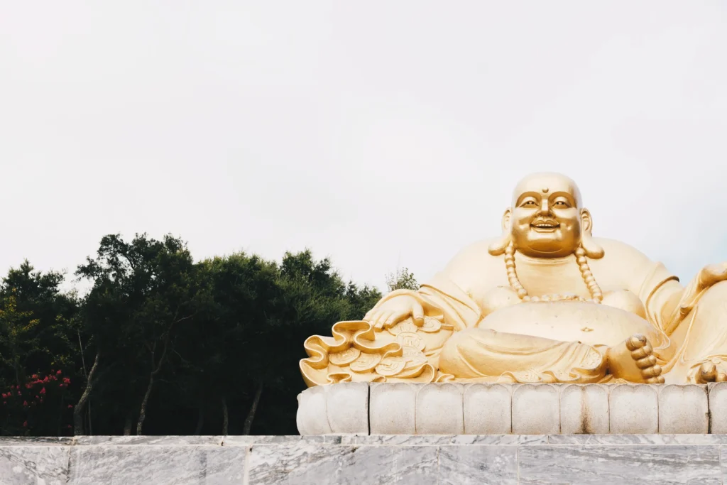 Guided Buddhist Meditation: 3 Ways To Inner Peace Today 4 Golden Buddha Statue Meditation